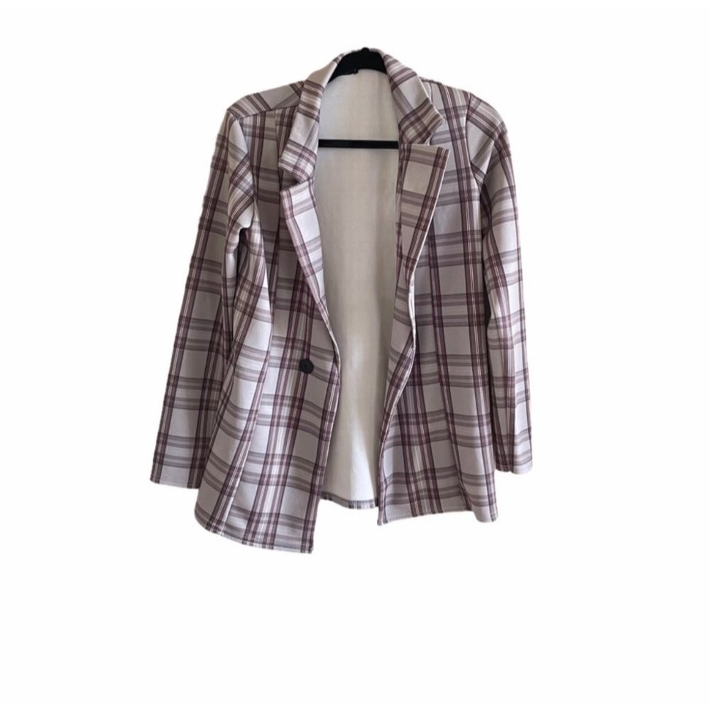 PrettyLittleThing Gray Plaid Blazer‎ and Skirt Set